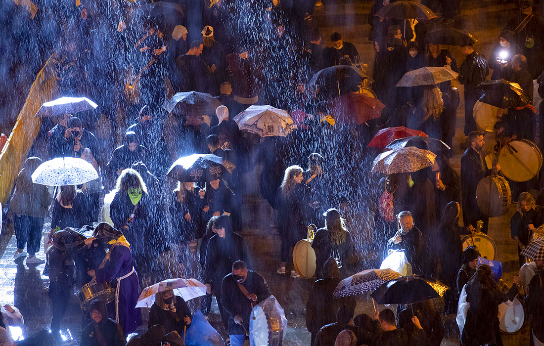 Празднование Великого (страстного) вторника в испанской Муле