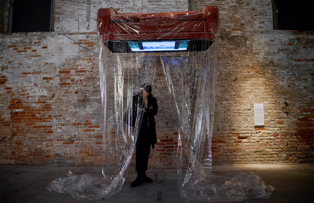 Работа американской художницы Сондры Перри