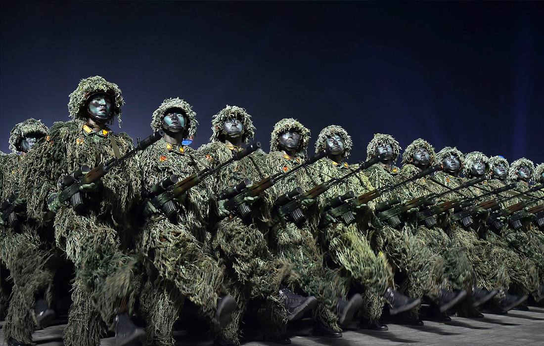 В Пхеньяне прошел парад в честь 90-летия основания Корейской народной армии