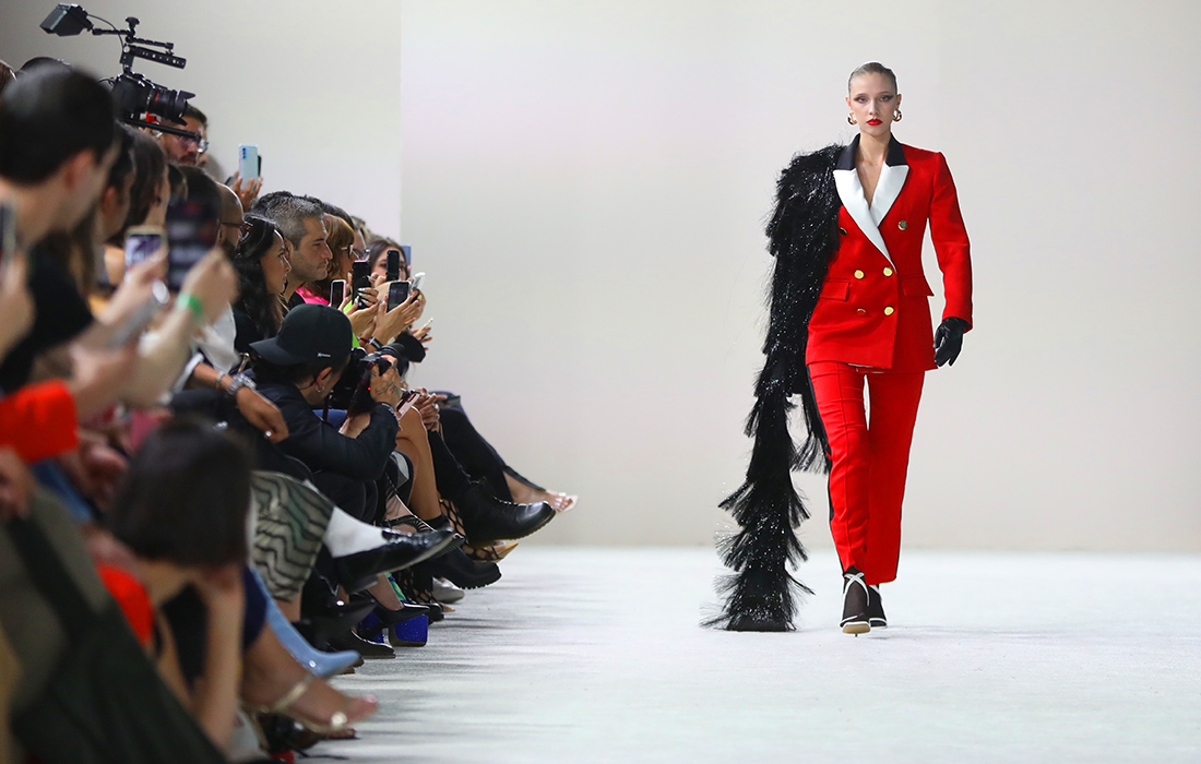 Неделя моды Mercedes-Benz в Мехико