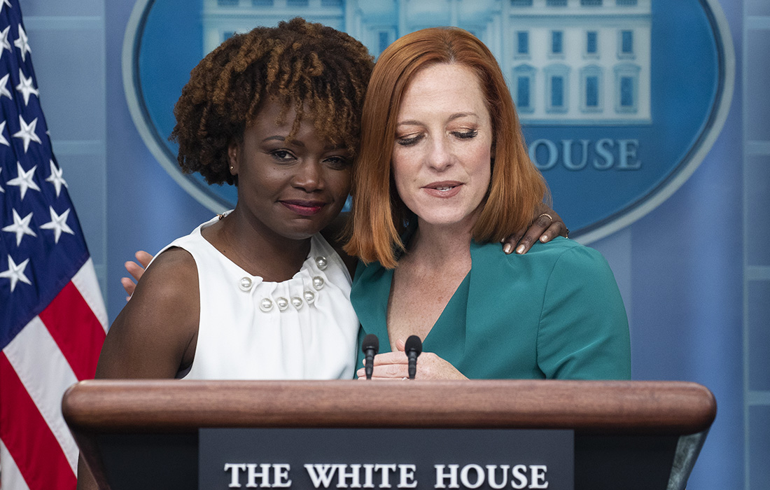 Пресс-секретарь Белого дома Джен Псаки со своей преемницей Карин Жан-Пьер