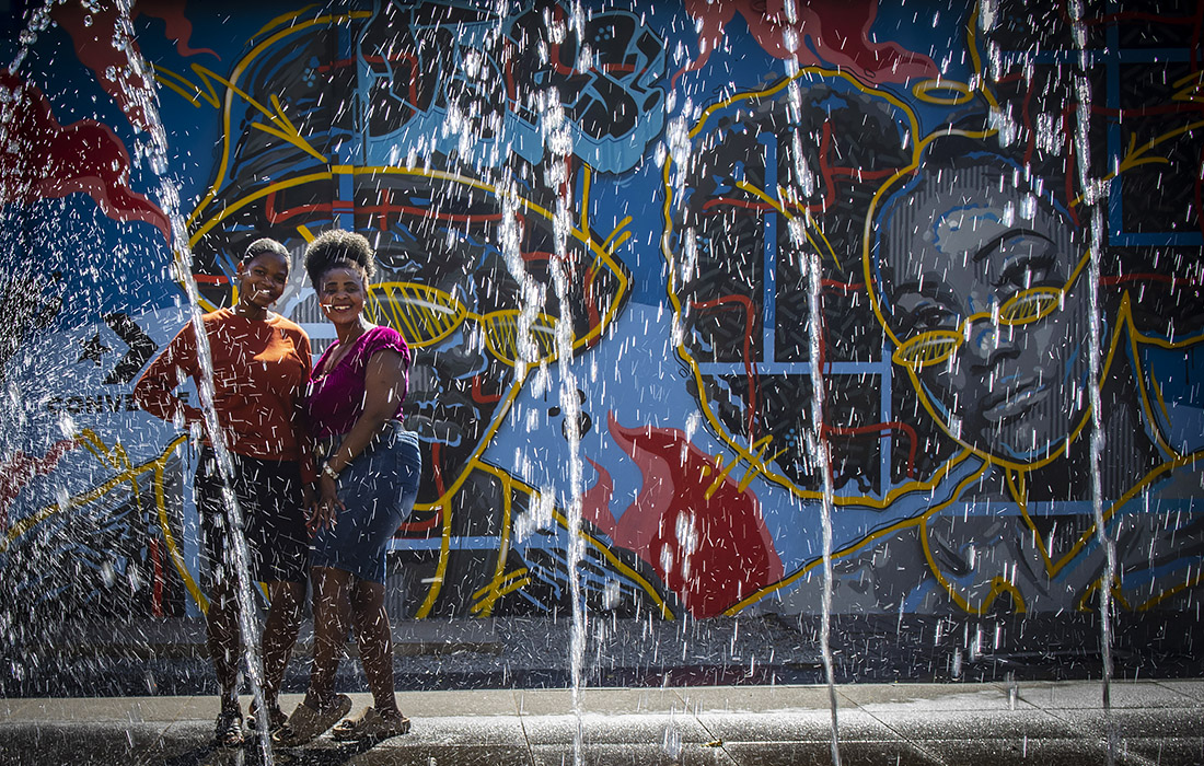 Новостройки в районе Джуэл Сити в Йоханнесбурге. Этот район был оживлен в результате реконструкции некогда заброшенного центра города.