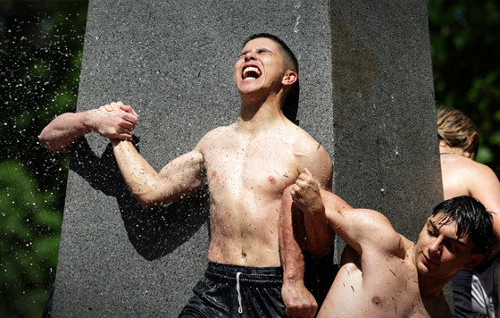 Фотохроника 24 мая