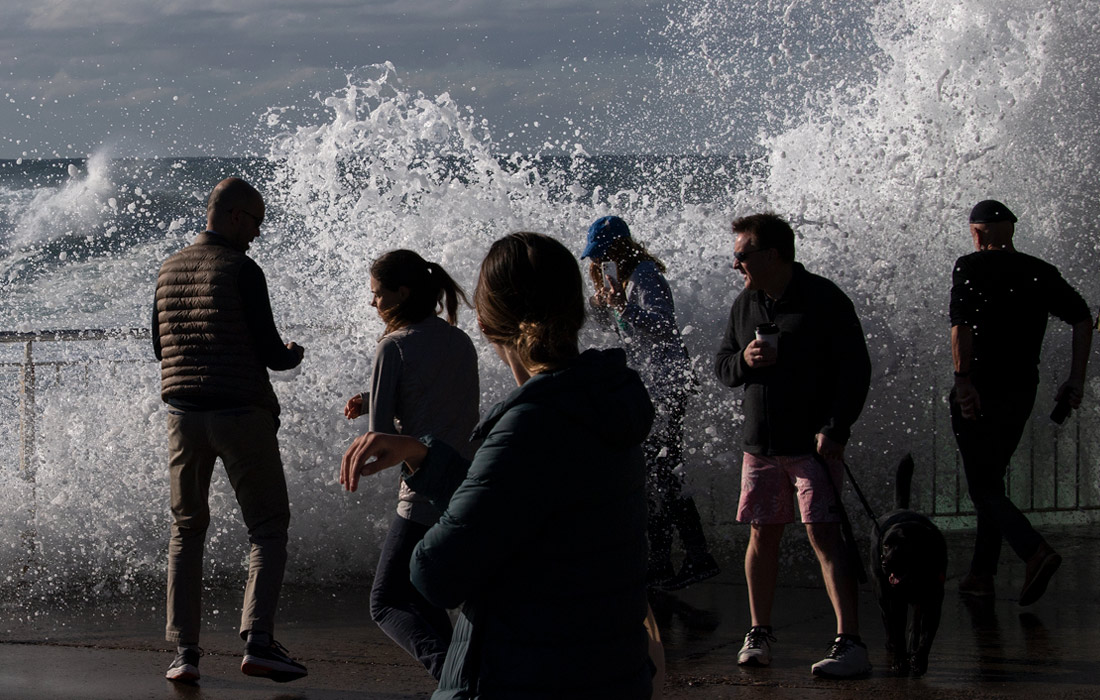 Жители Сиднея на пляже Бронте