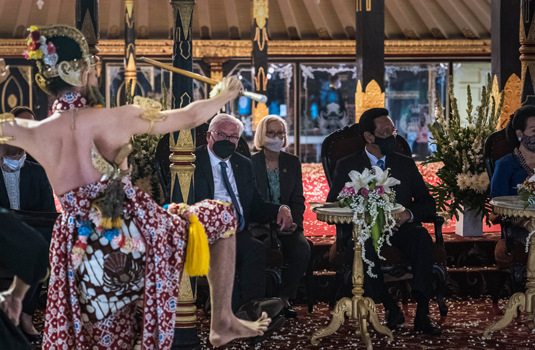 Президент Германии Франк-Вальтер Штайнмайер посетил Джокьякарту, Индонезия