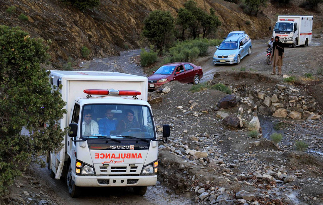 Кабинет министров контролирующего Афганистан движения "Талибан" (запрещенная в России террористическая организация) провел экстренное заседание в связи с землетрясением.