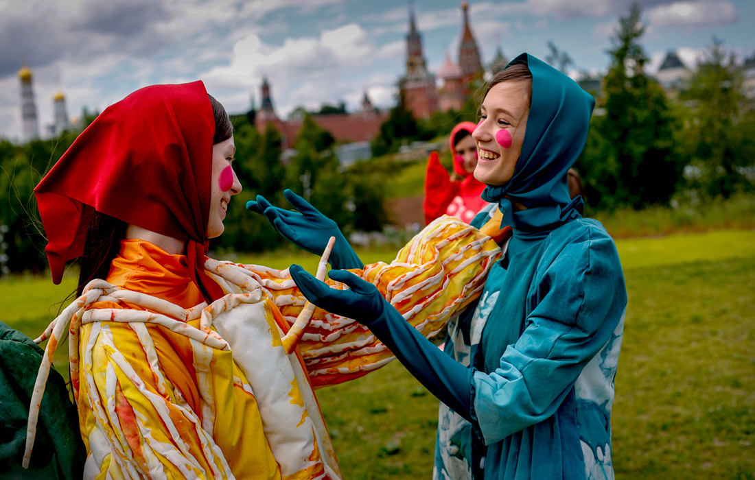 Третий день Московской недели моды в парке "Зарядье"