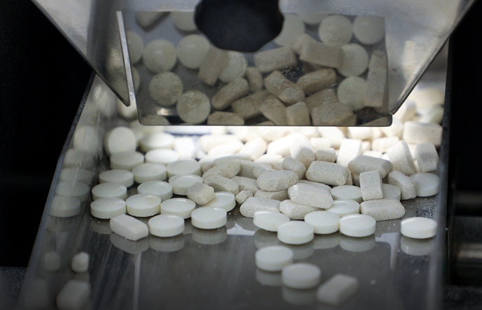 Почти все иностранные фармкомпании прервали испытания препаратов в России