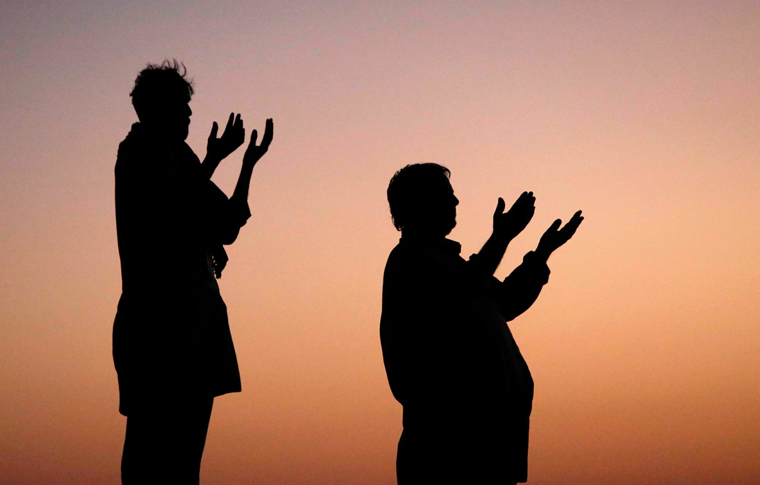 В Мекке верующие мусульмане начали ежегодное большое паломничество - Хадж. Сотни тысяч верующих поднимаются на гору Джабль ан-Нур, на склоне которой находится пещера Хира. Там, по преданию, пророк Мухаммед получил первое откровение от Всевышнего.