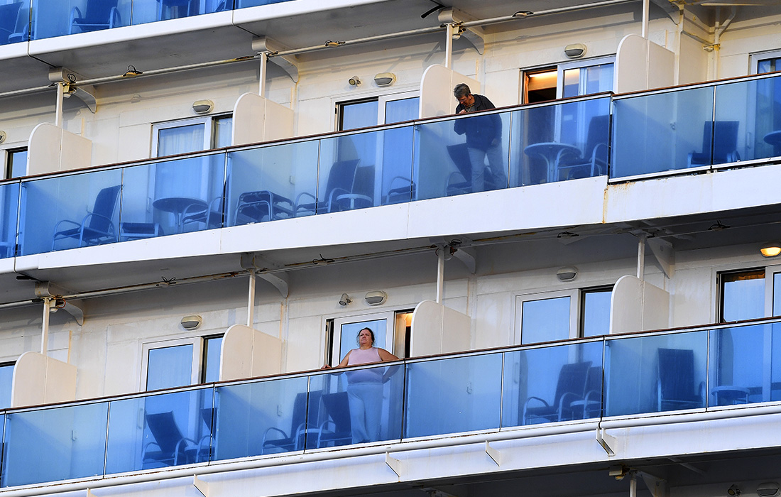 Вспышка COVID-19 на круизном лайнере Coral Princess пришвартованном в Сиднее