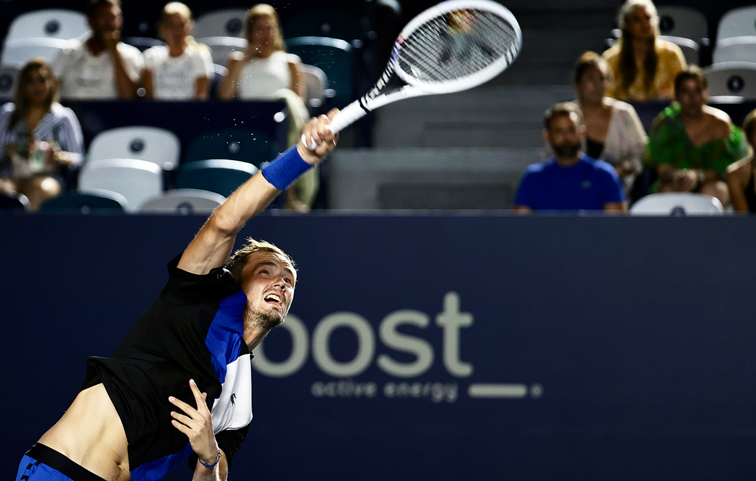 Теннисист Даниил Медведев преодолел второй круг турнира в мексиканском Лос-Кабосе