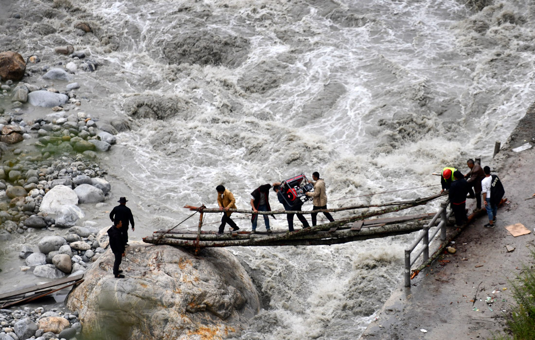 В пострадавшей от землетрясения китайской провинции Сычуань ведутся работы по ликвидации последствий