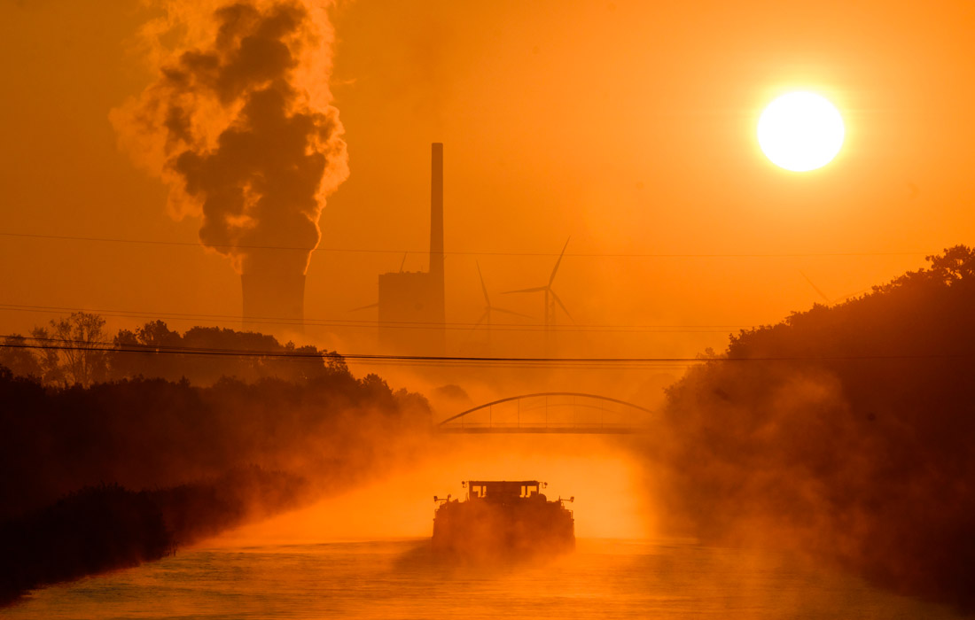 Восход солнца в Нижней Саксонии, Германия