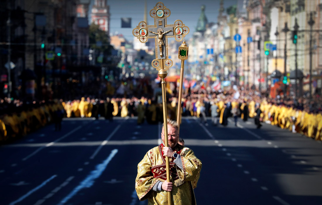 День перенесения мощей святого благоверного князя Александра Невского в Санкт-Петербурге