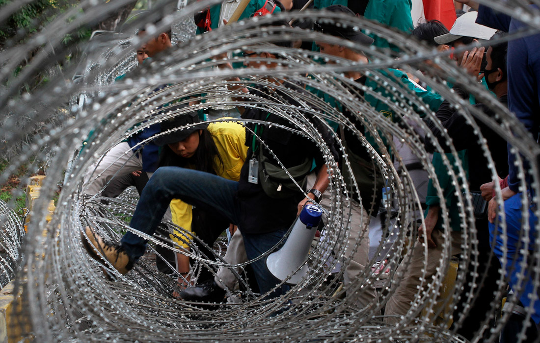 Протест в Джакарте против повышения цен на топливо