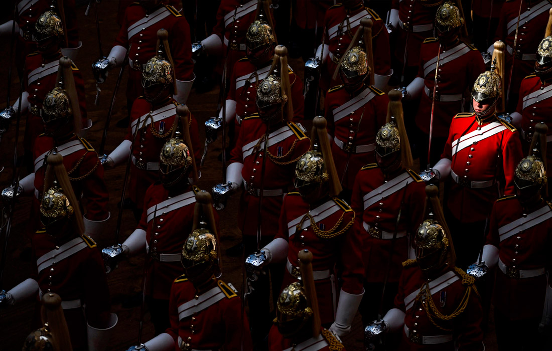 Траур в Великобритании будет длиться до конца дня похорон Елизаветы II