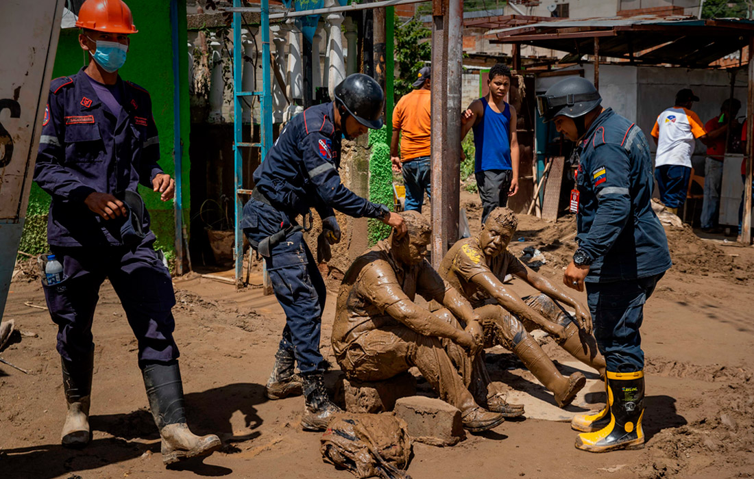 Спасатели и службы гражданской безопасности были задействованы в ликвидации последствий