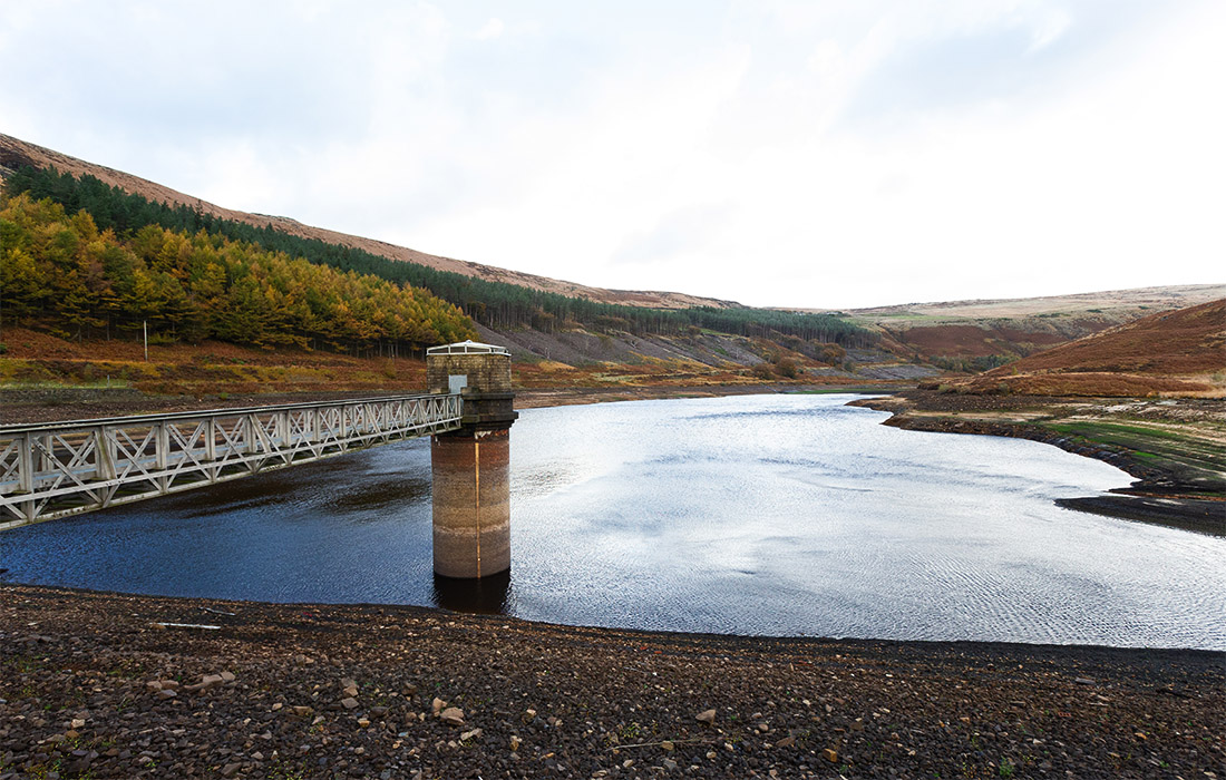 Водохранилище Довестон обмелело в Великобритании
