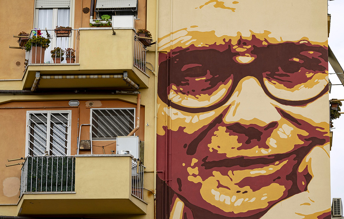 Граффити, посвященная итальянскому композитору Эннио Морриконе в Риме