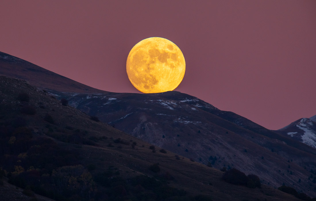 Полнолуние над Италией