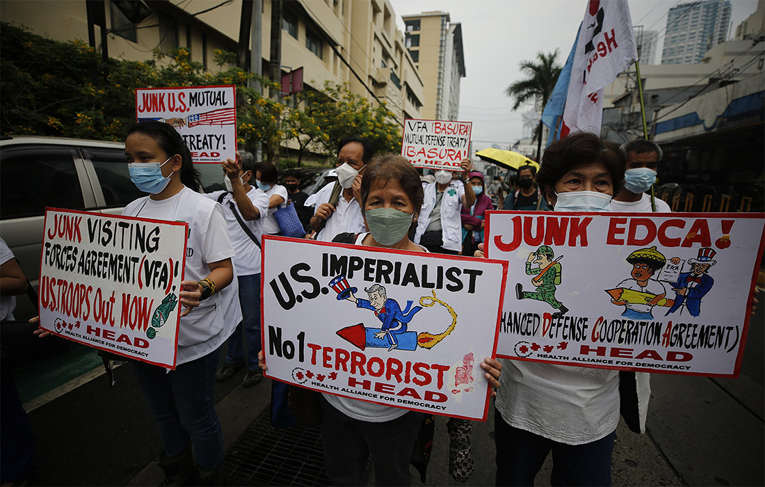 Протесты в Маниле в связи с визитом вице-президента США Камалы Харрис