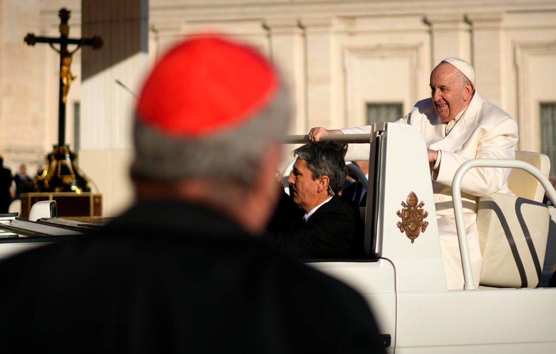 Еженедельная аудиенция папы римского Франциска в Ватикане