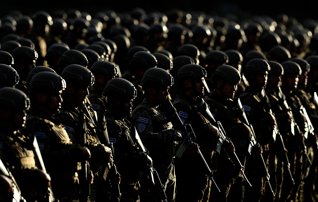 Сальвадор использует военных для борьбы с бандами