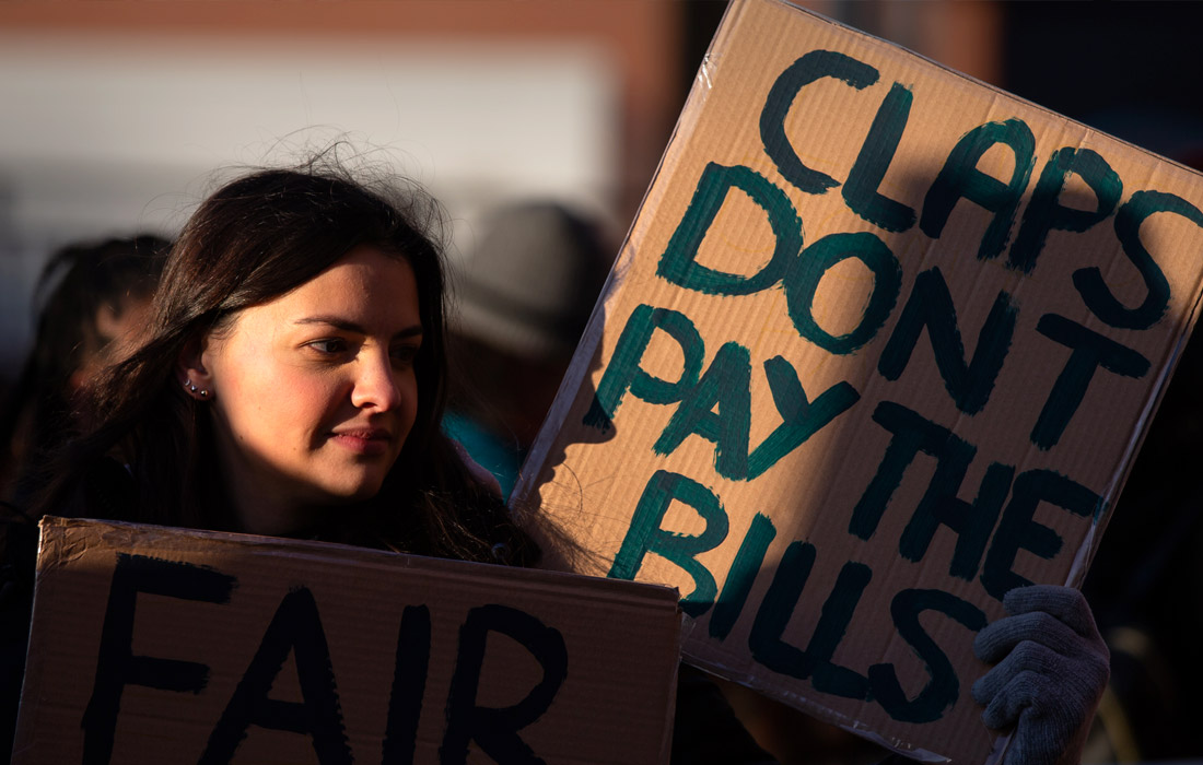В Великобритании началась массовая двухдневная забастовка медсестер