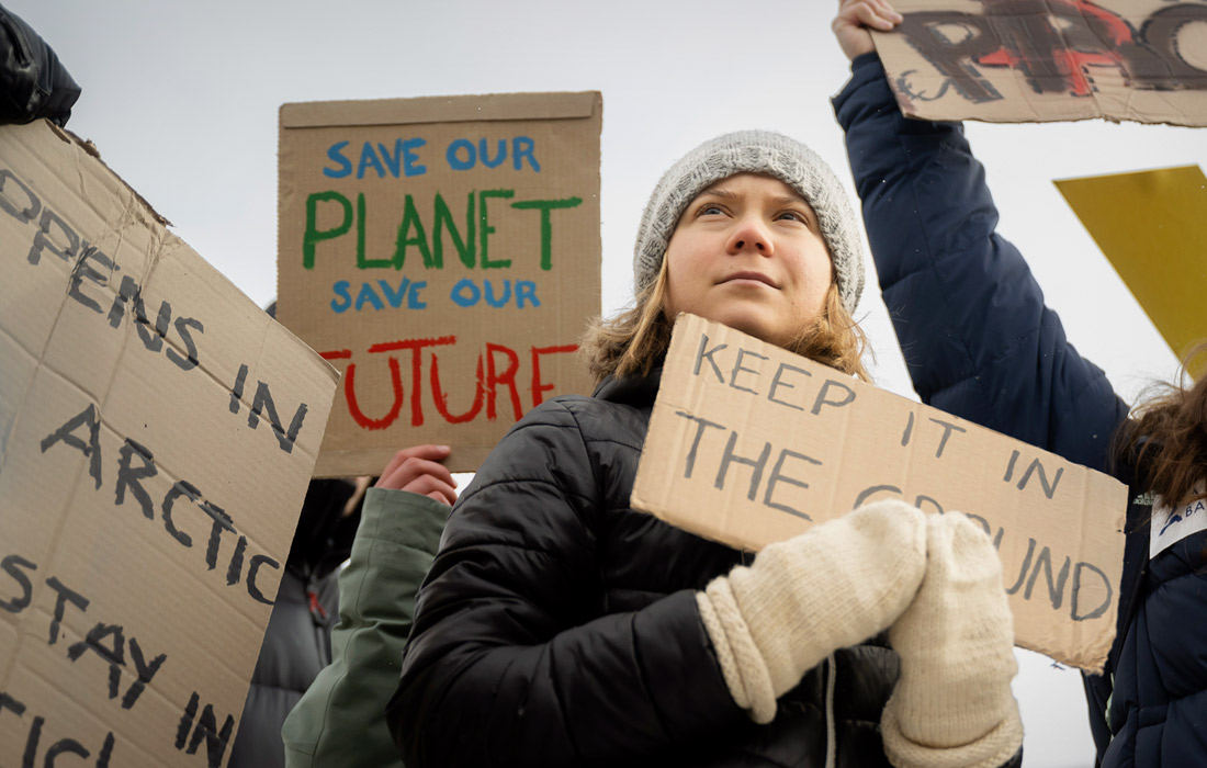 Экоактивистка Грета Тунберг на акции движения в защиту климата "Пятницы ради будущего" в Давосе