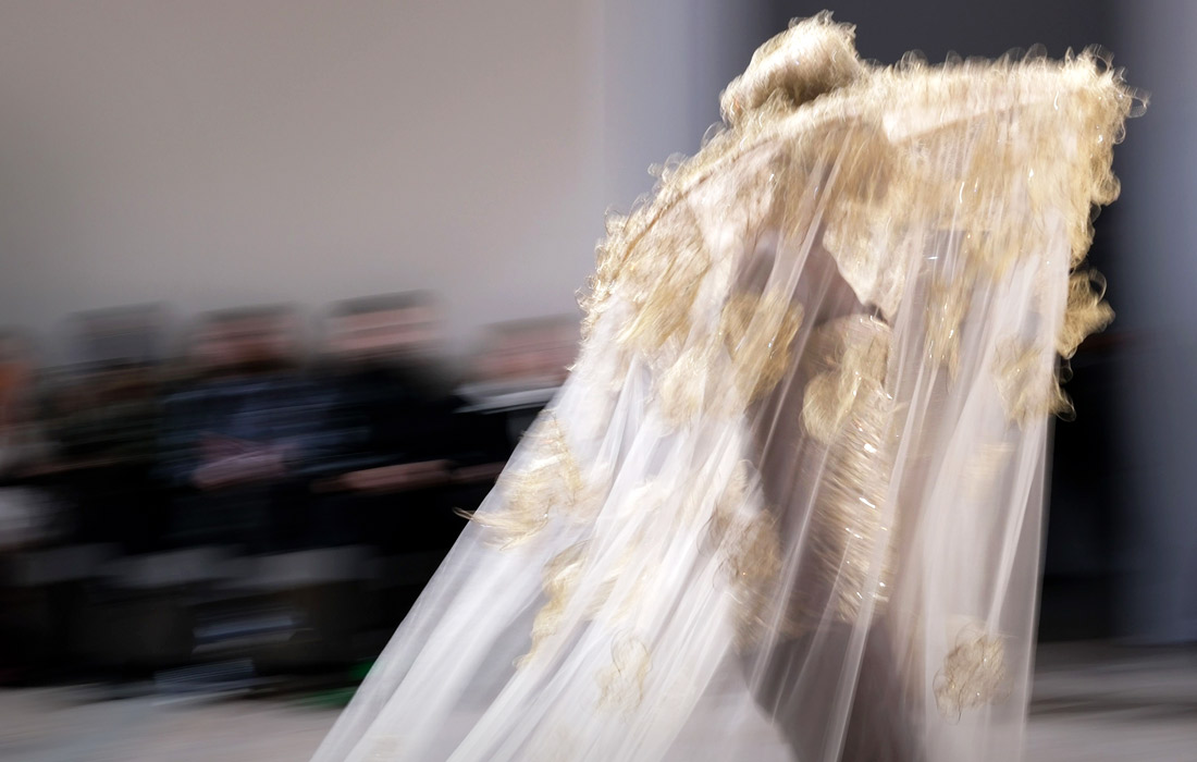 Коллекция Тони Уорда на подиуме в Париже