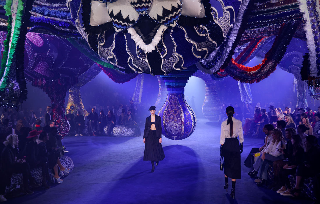 Показ коллекции Christian Dior на Неделе моды в Париже