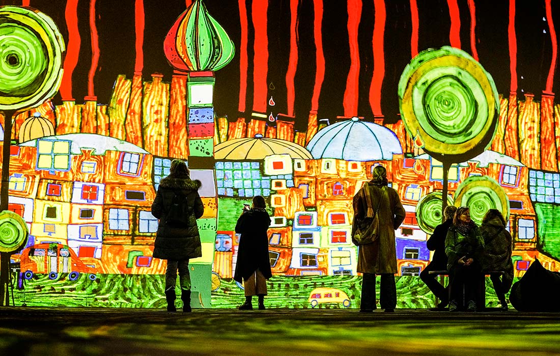 Мультимедийная выставка в галерее Phoenix des Lumieres в немецком Дортмунде