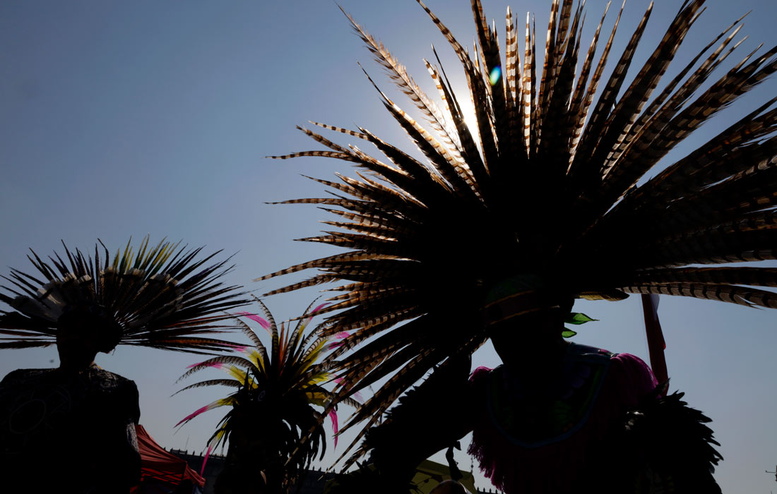 Танцоры в Мехико