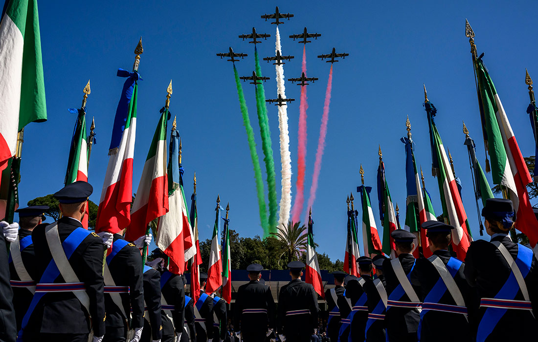 Празднование столетия итальянских ВВС в Риме