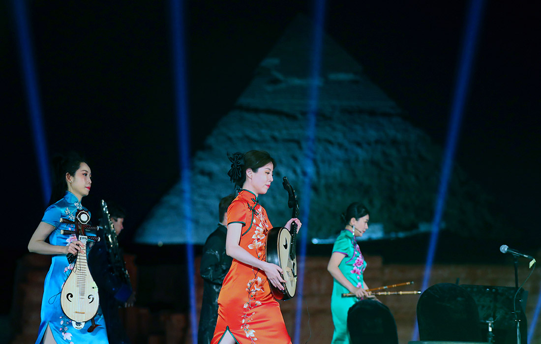 Китайский национальный традиционный оркестр в Египте