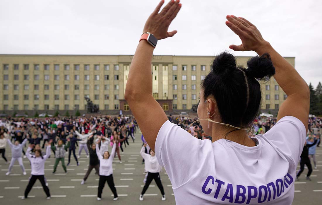 Массовую зарядку, приуроченную ко всемирному дню здоровья, провели в Ставрополе
