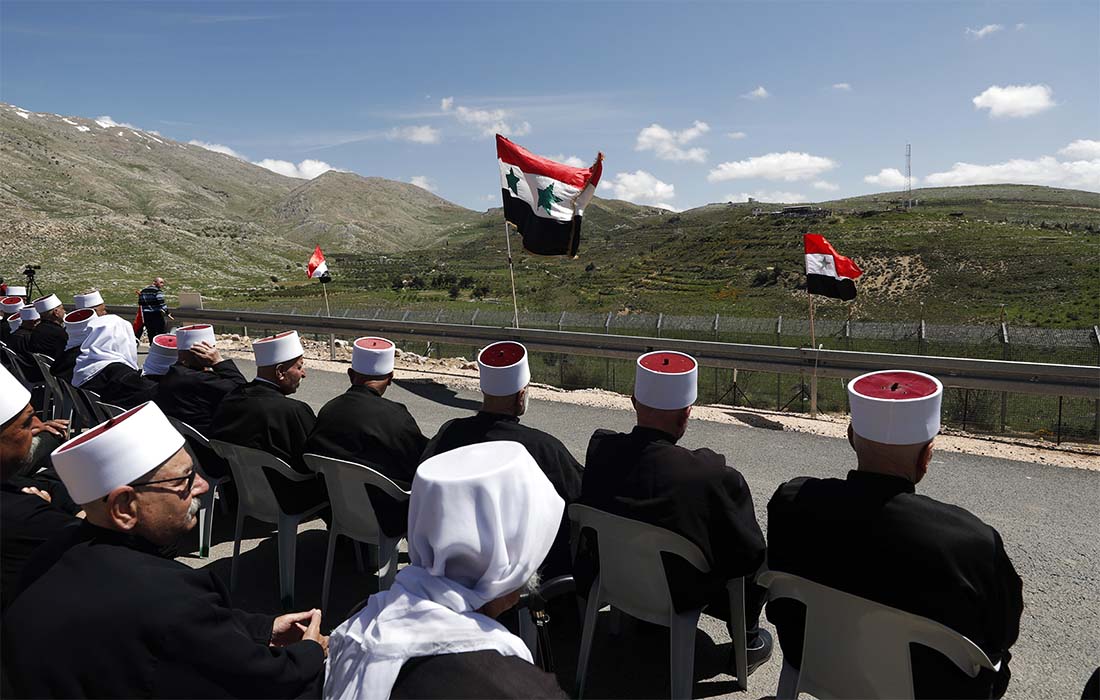 Друзы в День независимости Сирии собрались на линии разграничения у Голанских высот