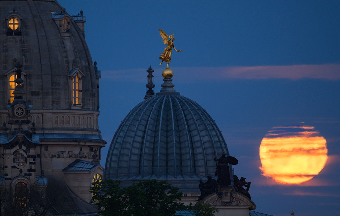 Луна в Дрездене