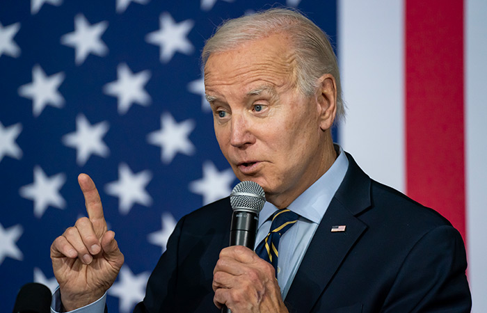 Байден заявил, что США удастся избежать дефолта по долгу