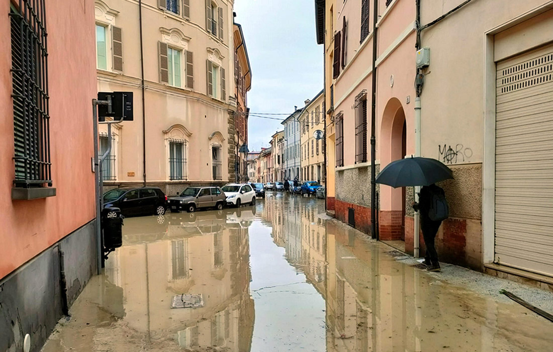 Проливной дождь обрушился на Италию