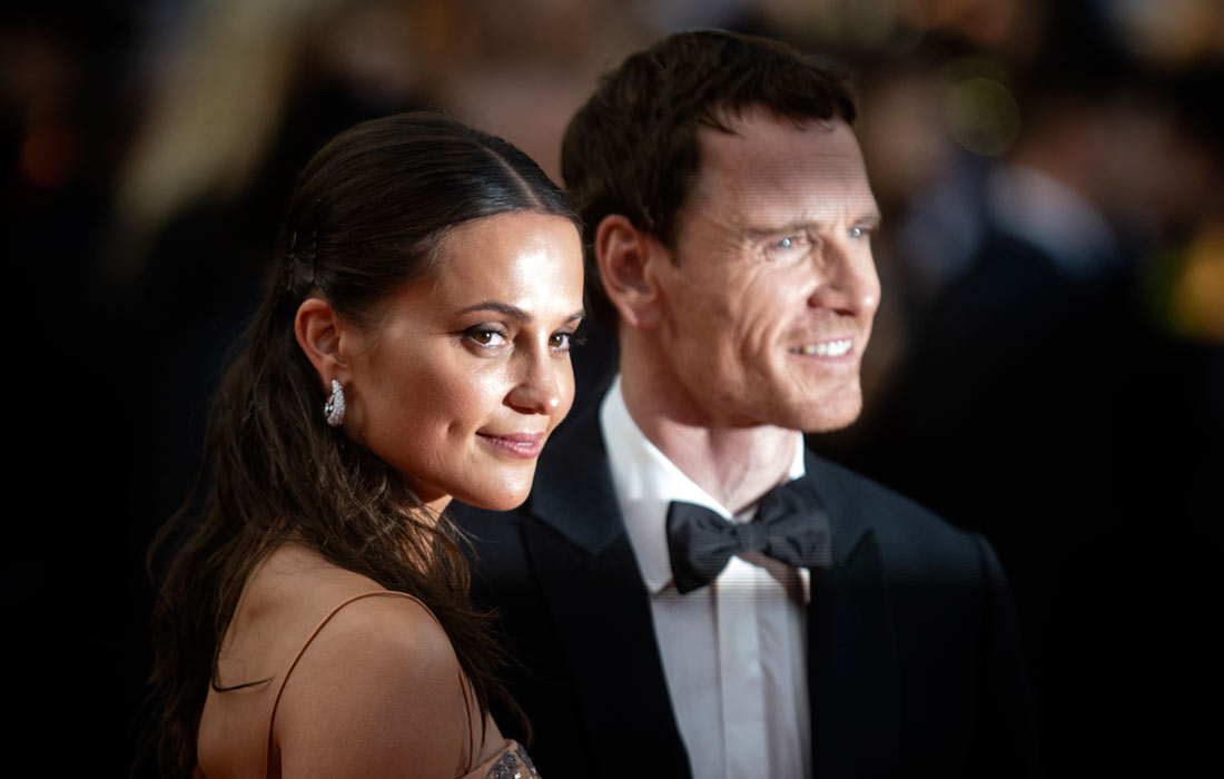 Актеры Алисия Викандер и Майкл Фассбендер