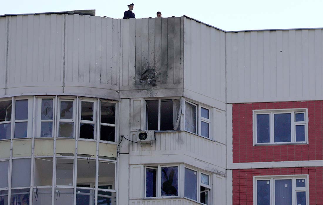 В министерстве обороны России заявили, что российские военные перехватили восемь беспилотников, которыми Киев планировал атаковать объекты в Москве