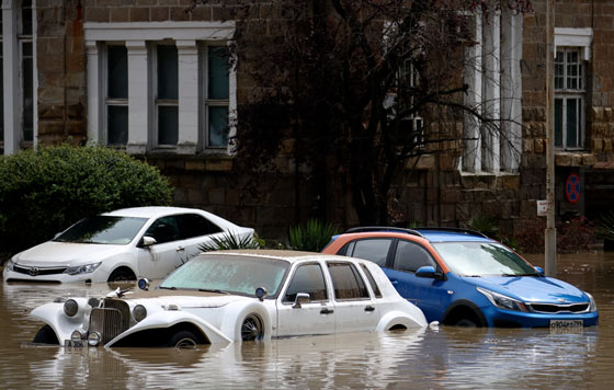 Последствия сильного дождя в Сочи