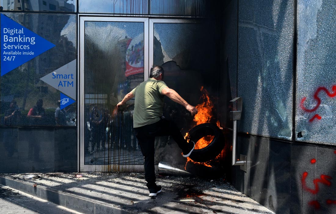Протест банковских вкладчиков в Бейруте