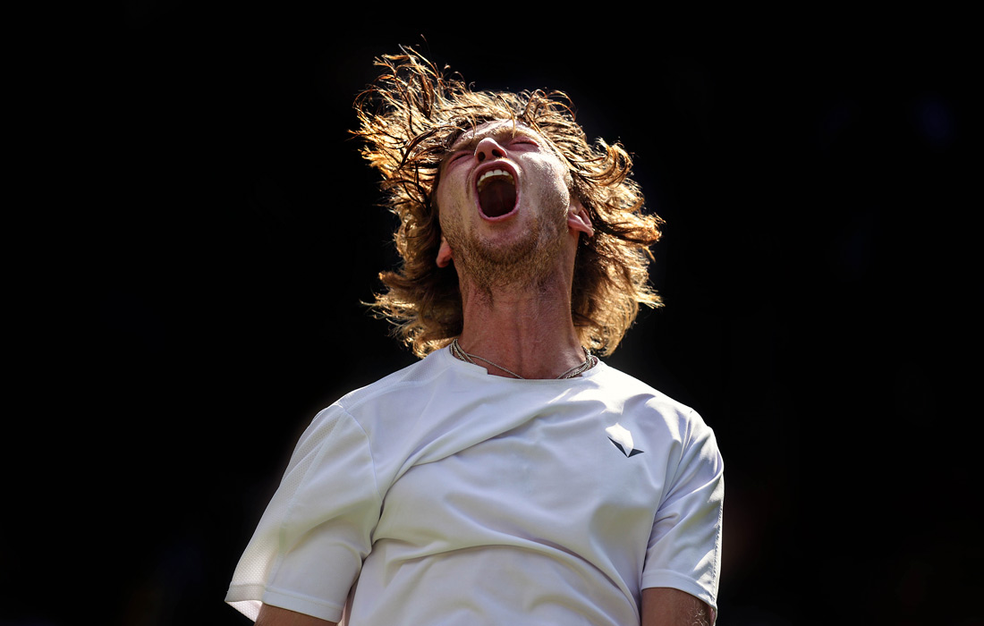 Российский теннисист Андрей Рублев вышел в 1/4 финала Уимблдонского турнира