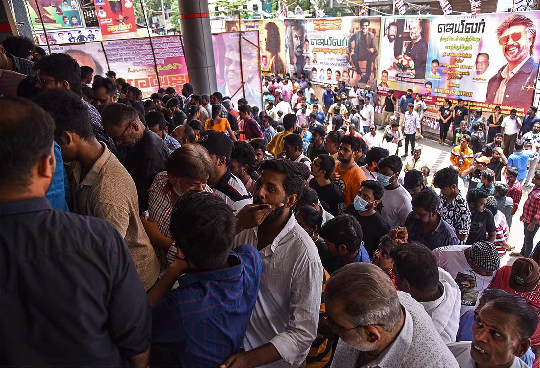 традиции индии. танаджи невоспетый воин 2020. традиции ранних браков. индийские вышли. настоящие индусы.