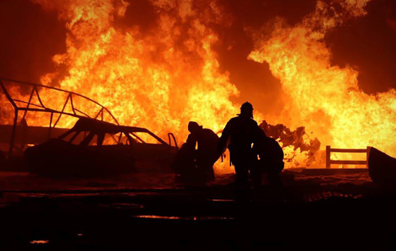 Взрыв на автозаправке в Махачкале