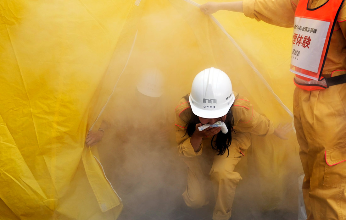 Учения по ликвидации последствий стихийных бедствий в Токио, Япония