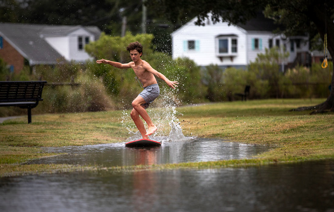 Тропический шторм "Офелия" обрушился на штат Вирджиния