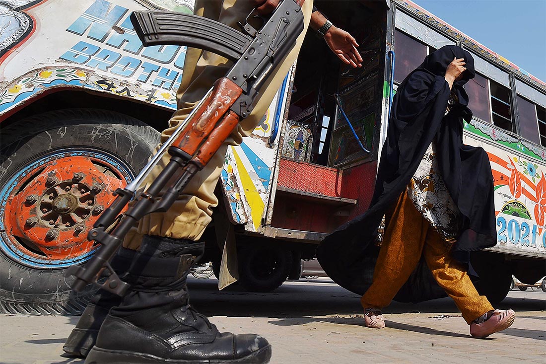 Пакистанские власти занялись депортацией беженцев из Афганистана